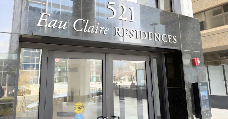 521 3 Avenue Southwest, Calgary, AB, T2P 3T3