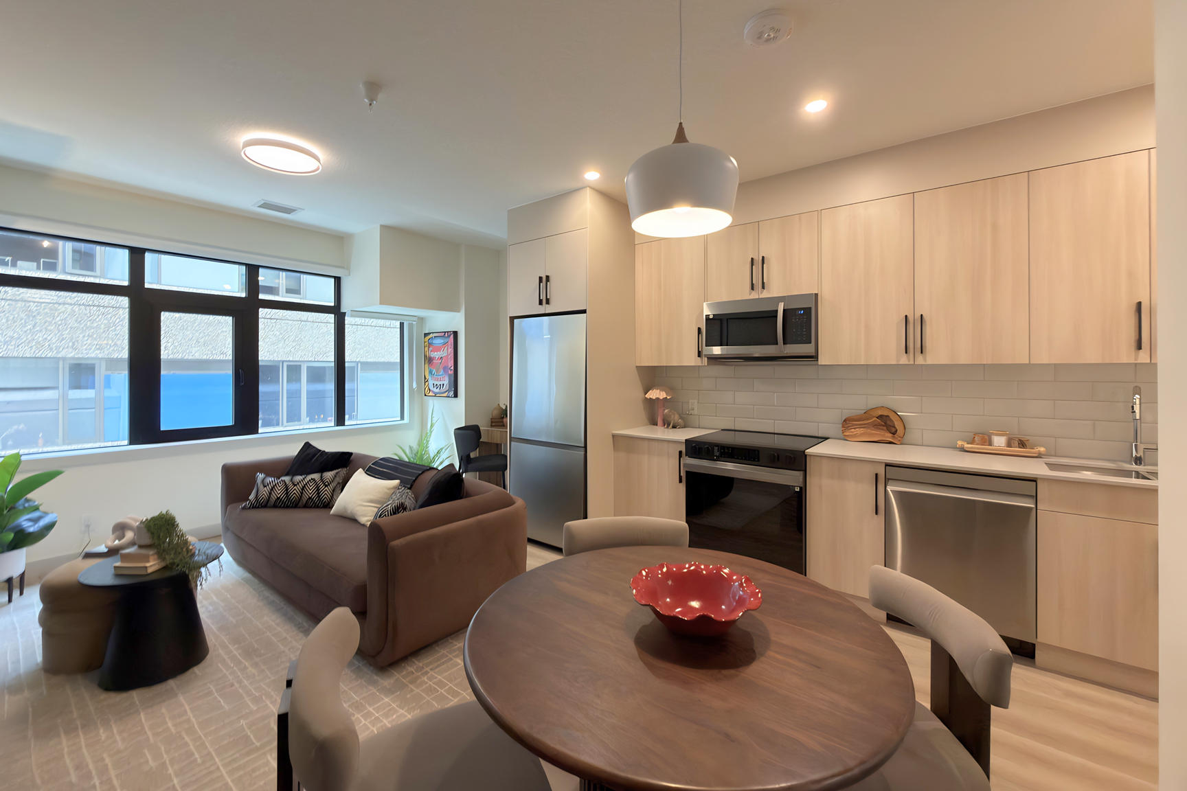 521 3 Avenue Southwest, Calgary, AB, T2P 3T3 - 2