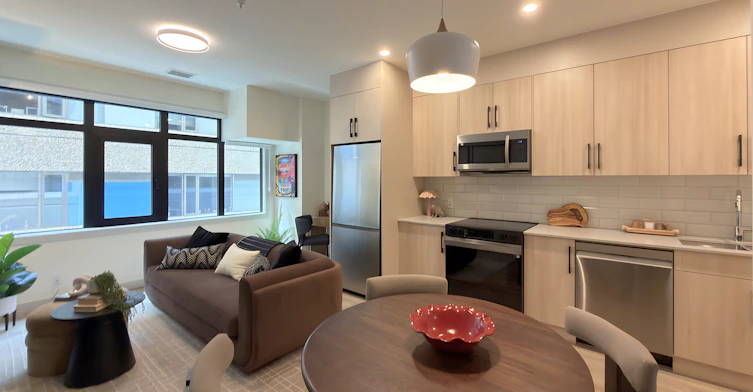 521 3 Avenue Southwest, Calgary, AB, T2P 3T3 - 2