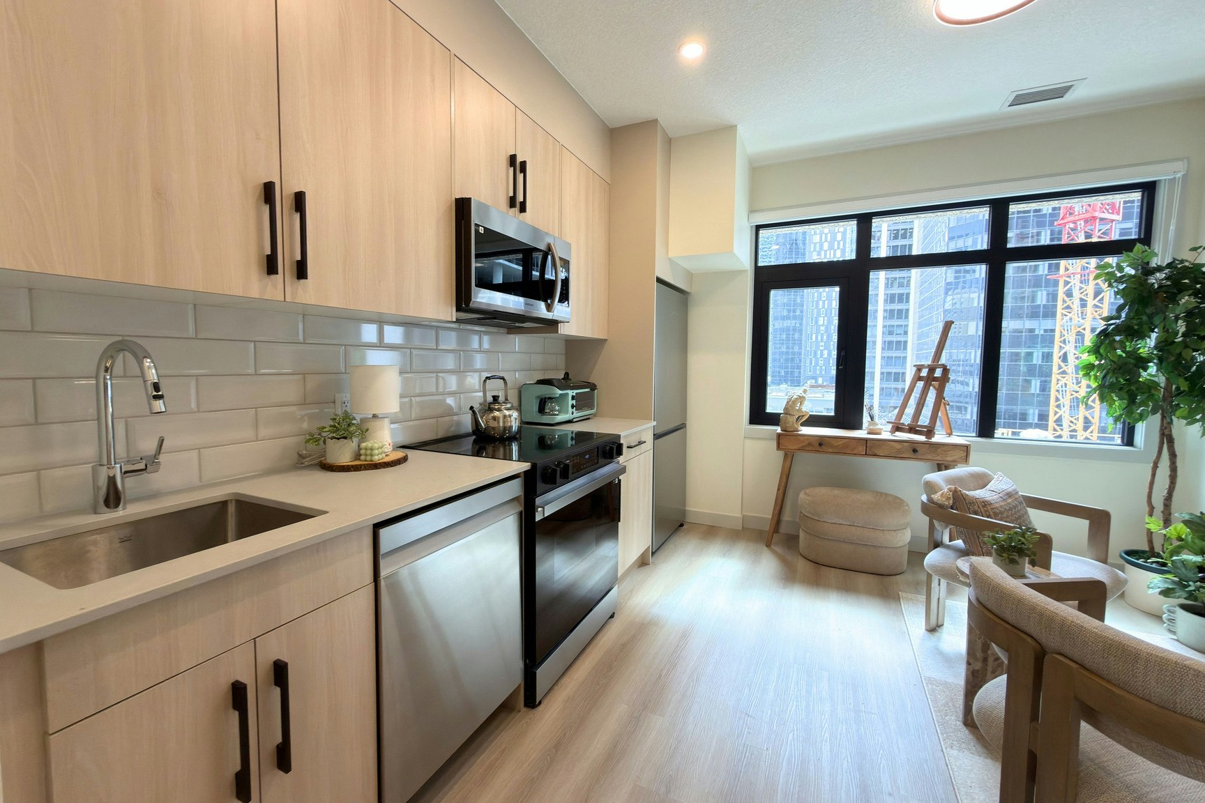 521 3 Avenue Southwest, Calgary, AB, T2P 3T3 - 55