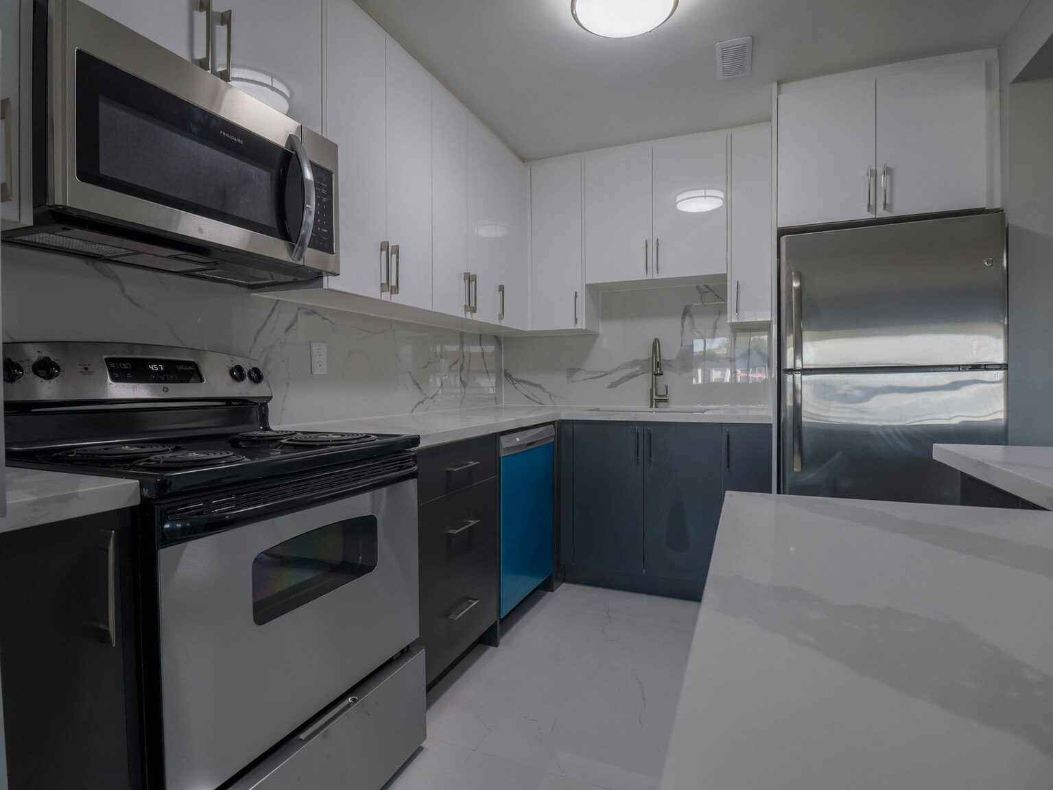 23 Dauphine Place, Welland, ON, L3C 2T3 - 8