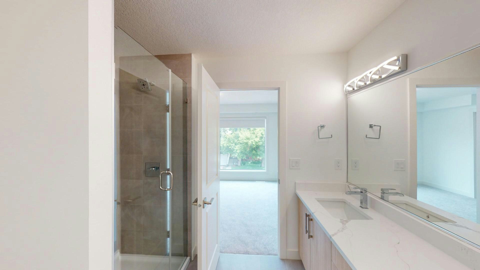 3331A-3331 19 Avenue Southwest, Calgary, AB, T3E 7T6 - 23