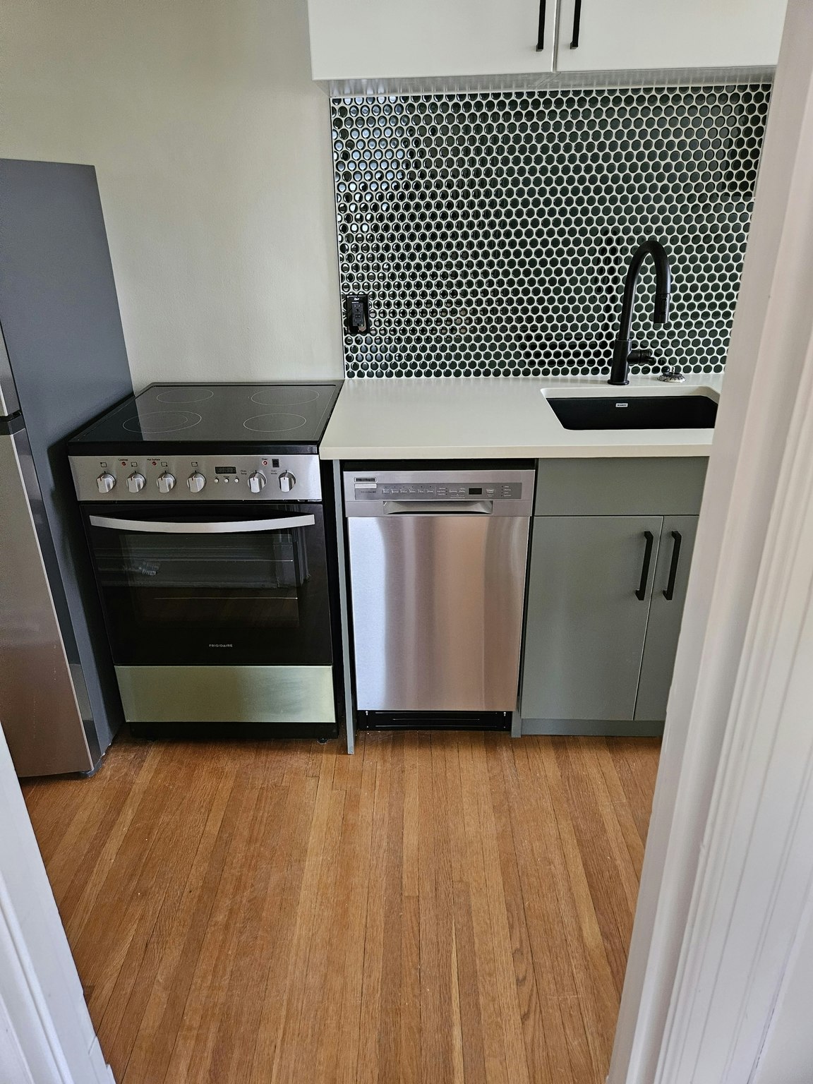 2305 Victoria Avenue, Regina, SK, S4P 0S7 - 8