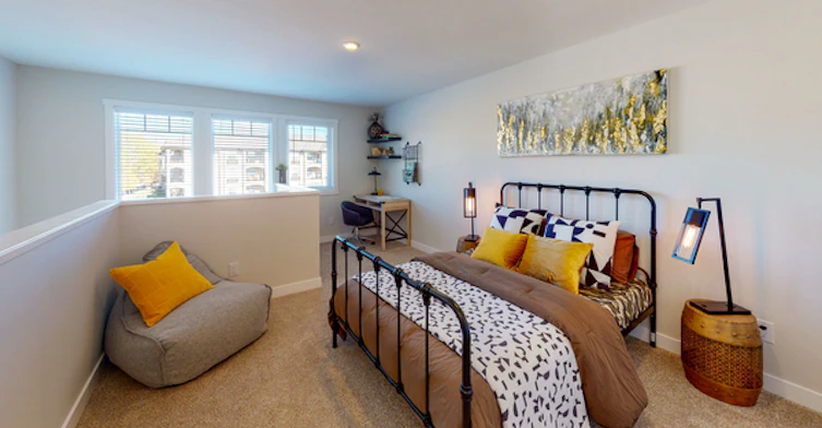 310 Hunter Road, Saskatoon, SK, S7T 0Z6 - 4