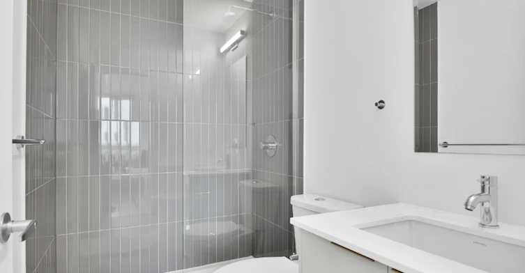 149-99 Fifth Avenue, Ottawa, ON, K1S 5K4 - 8