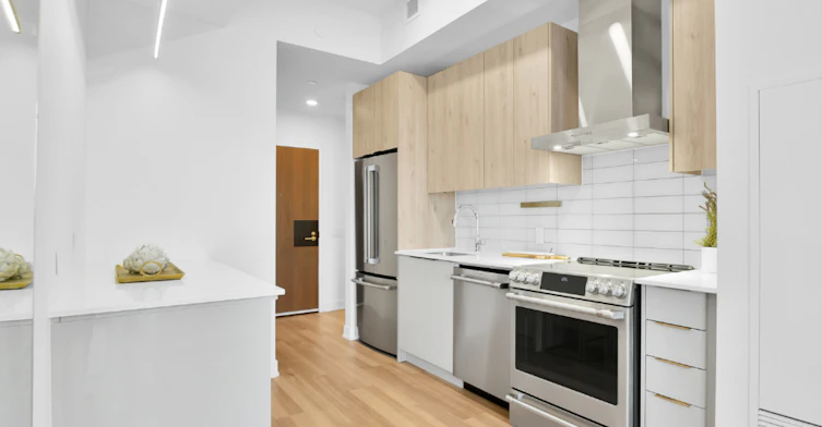 104-99 Fifth Avenue, Ottawa, ON, K1S 5K4 - 3