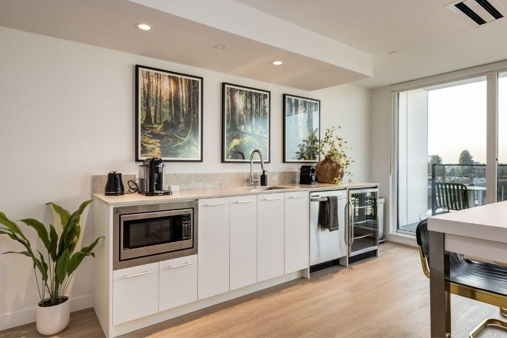 126 E 21st Street, North Vancouver, BC, V7M 2K7 - 12