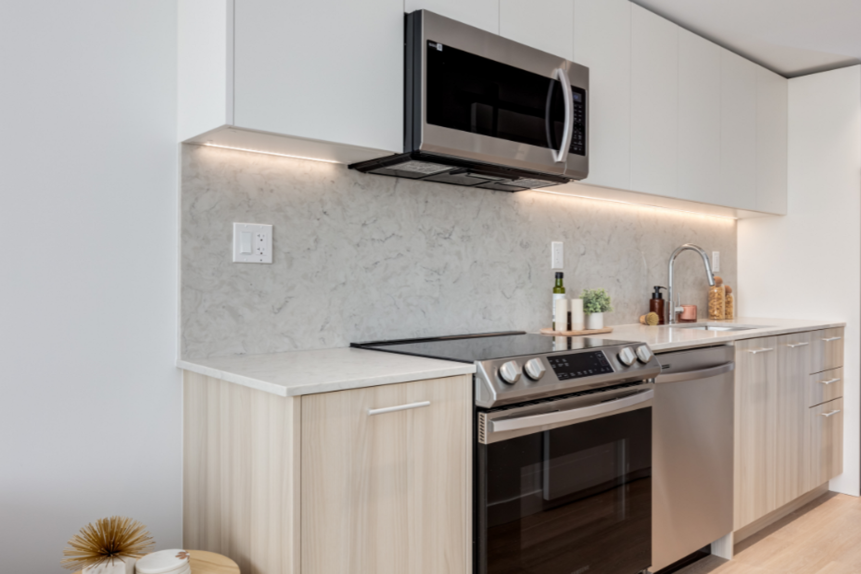 10-126 E 21st Street, North Vancouver, BC, V7M 2K7 - 2