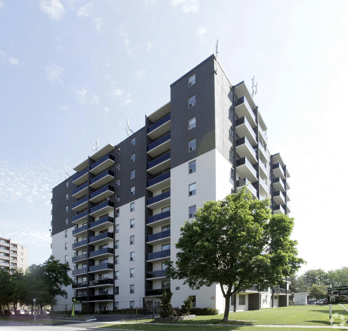 803-3045 Queen Frederica Drive, Mississauga, ON, L4Y 3A2 - 17