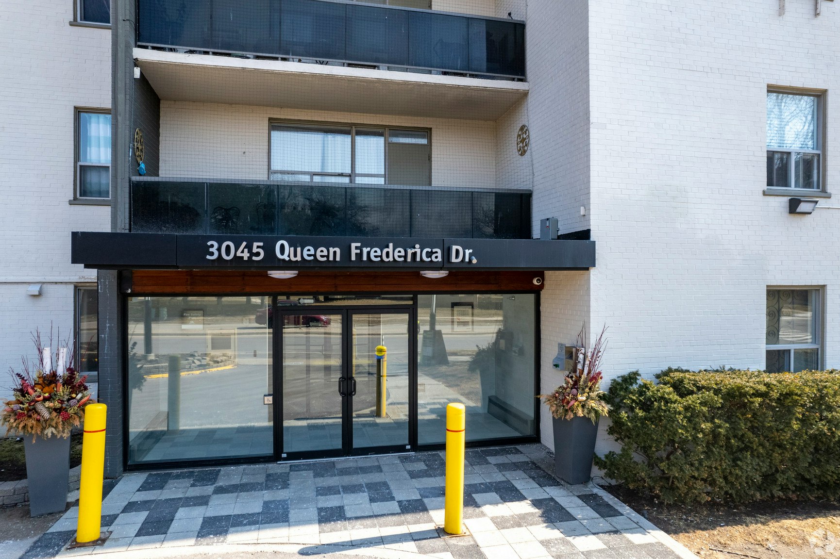 803-3045 Queen Frederica Drive, Mississauga, ON, L4Y 3A2 - 16