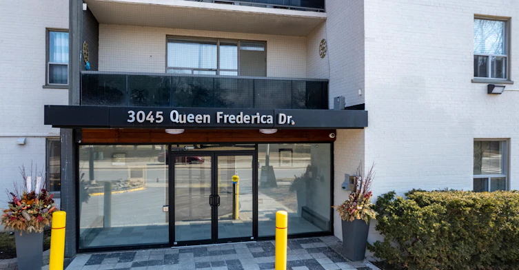 803-3045 Queen Frederica Drive, Mississauga, ON, L4Y 3A2 - 16