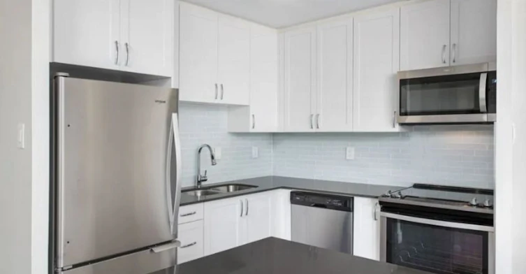803-3045 Queen Frederica Drive, Mississauga, ON, L4Y 3A2 - 5