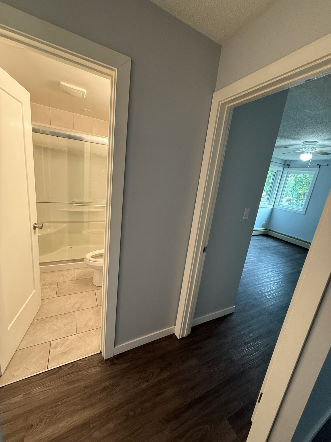 3-11824 86 Street Northwest, Edmonton, AB, T5B 3K1 - 11