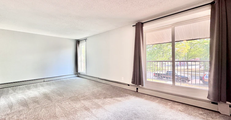 3-11824 86 Street Northwest, Edmonton, AB, T5B 3K1 - 67