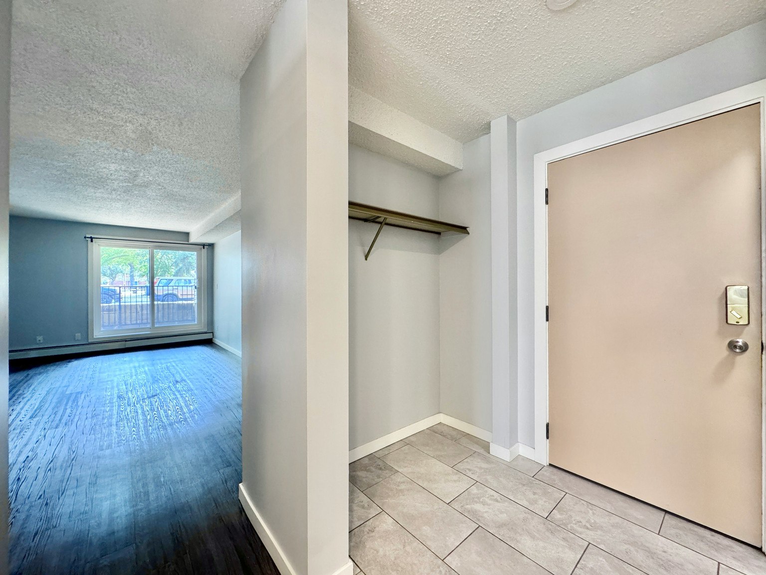 3-11824 86 Street Northwest, Edmonton, AB, T5B 3K1 - 45