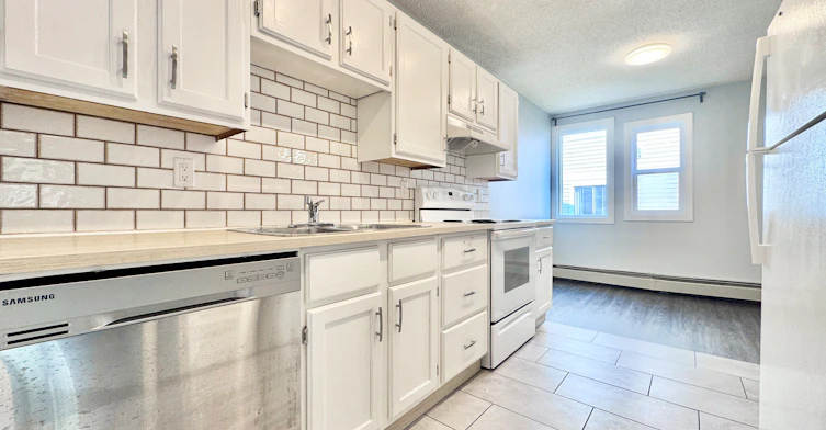3-11824 86 Street Northwest, Edmonton, AB, T5B 3K1 - 58