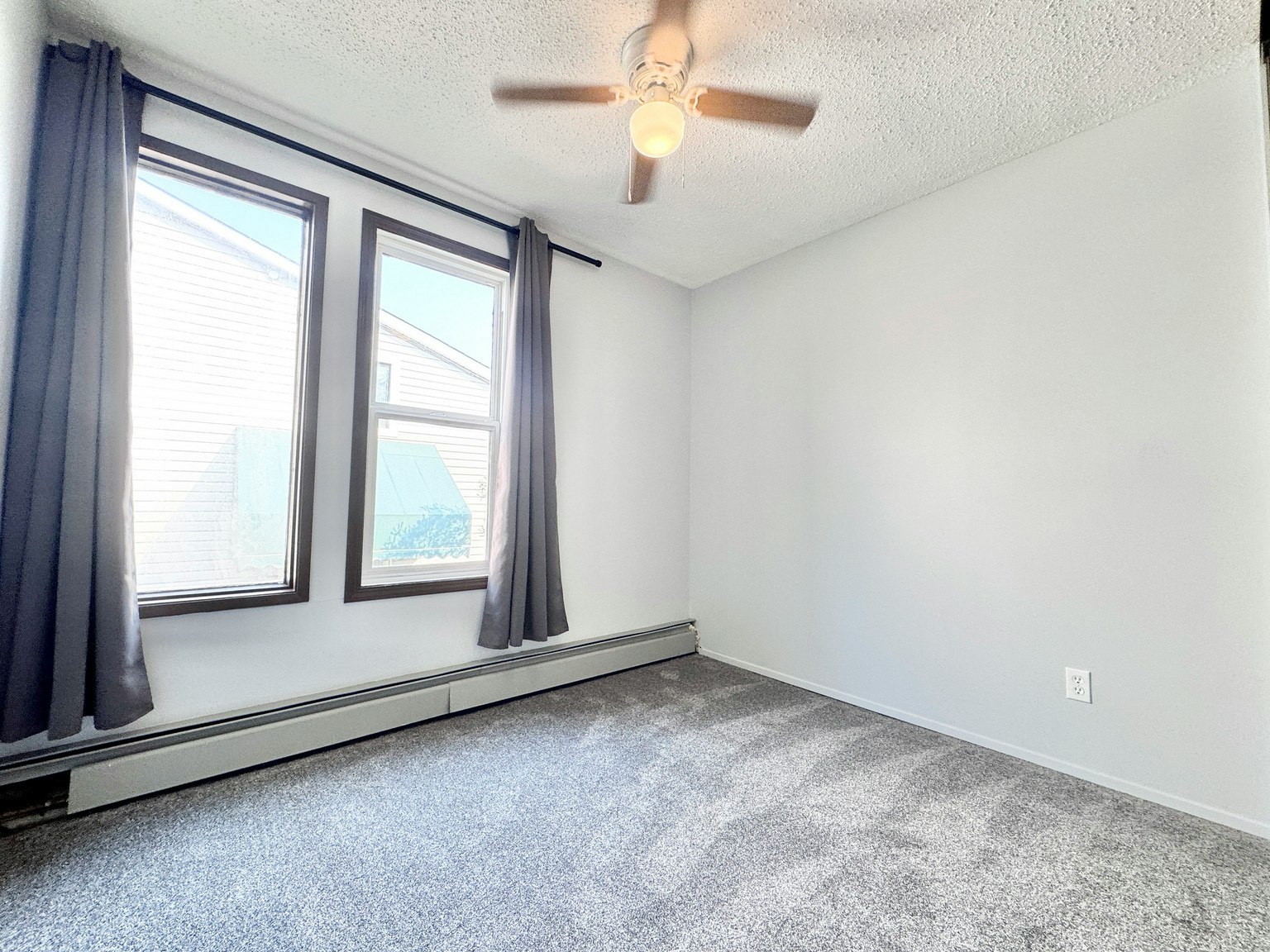 3-11824 86 Street Northwest, Edmonton, AB, T5B 3K1 - 69