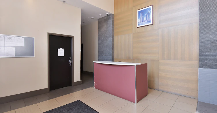 2002-10777 University Drive, Surrey, BC, V3T 0E7 - 16