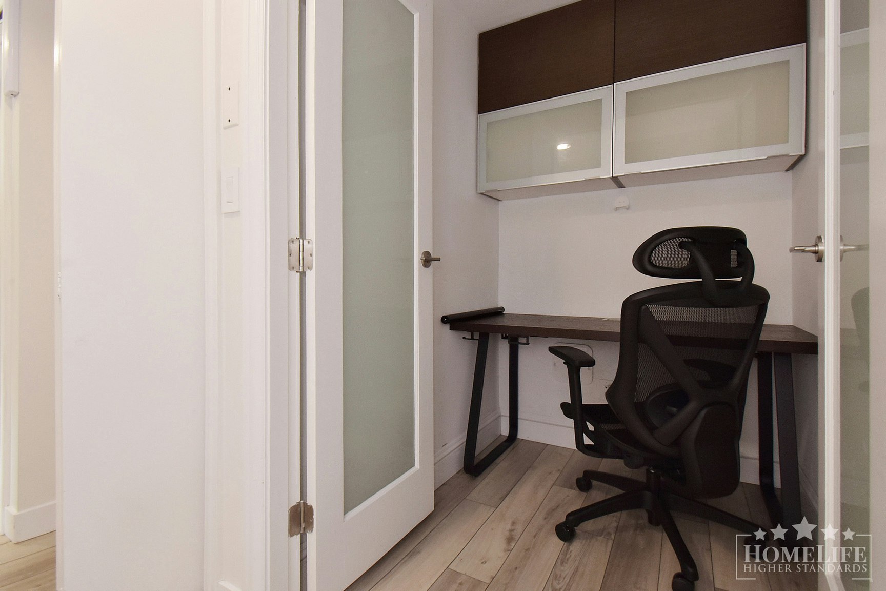 2002-10777 University Drive, Surrey, BC, V3T 0E7 - 10