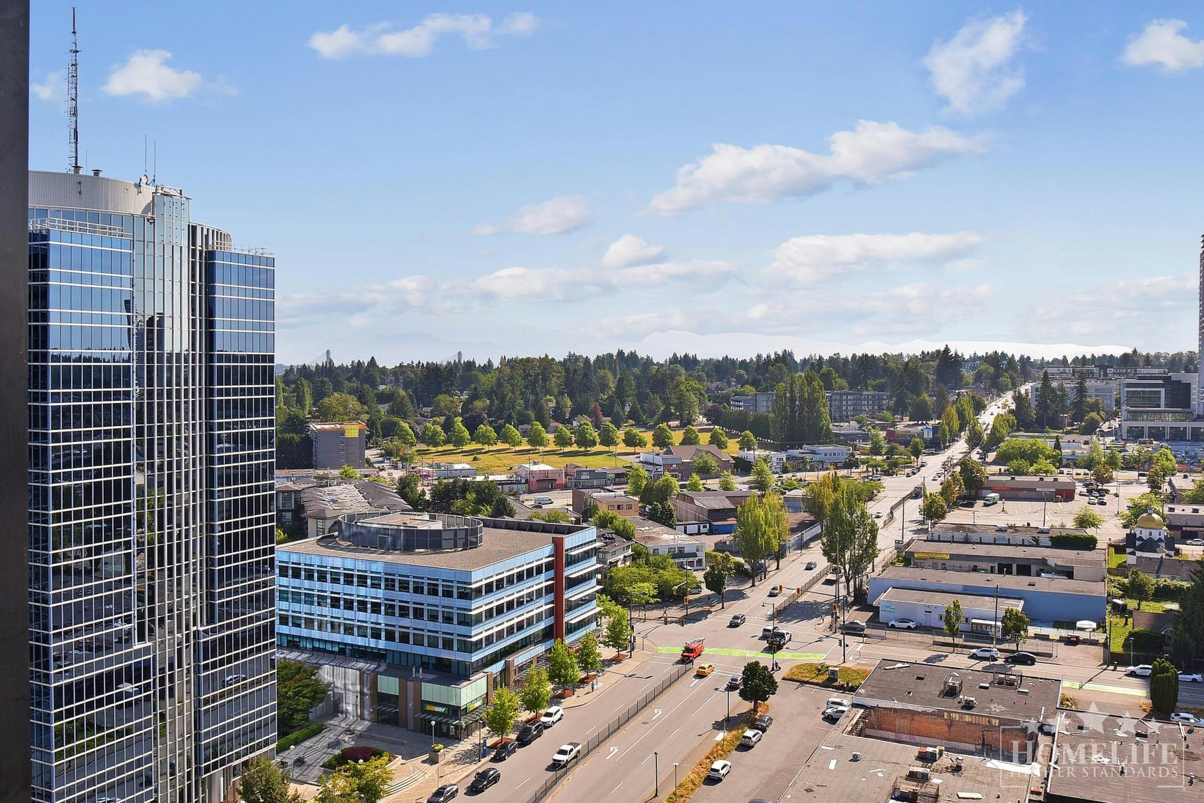2002-10777 University Drive, Surrey, BC, V3T 0E7