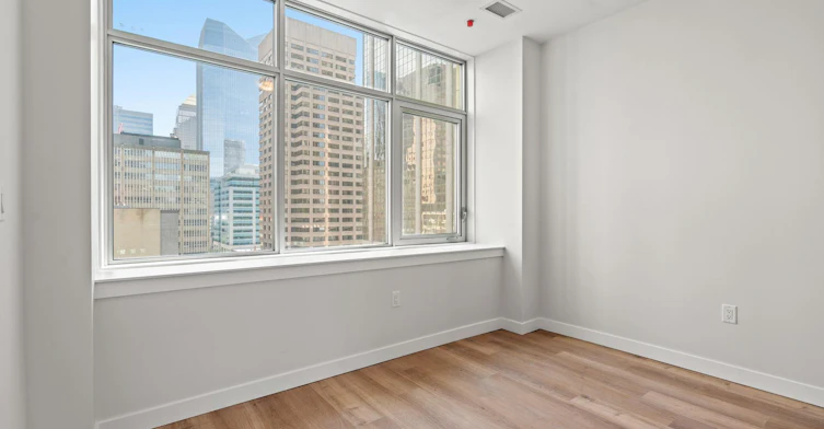 710-736 8 Avenue Southwest, Calgary, AB, T2P 1H4 - 14