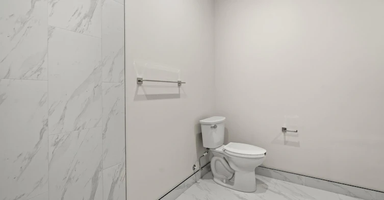 710-736 8 Avenue Southwest, Calgary, AB, T2P 1H4 - 10