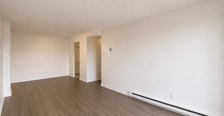 453 Darontal Rue, Boucherville, QC, J4B 6J4 - 3