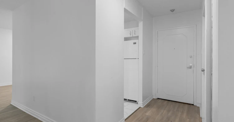 1700 Lévesque Boulevard Est, Laval, QC, H7G 4S1 - 13