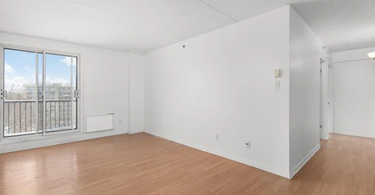 1750 Lévesque Boulevard Est, Laval, QC, H7G 1E3 - 8