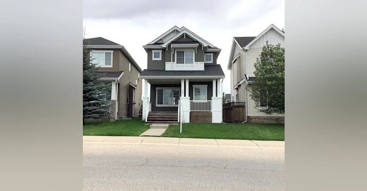 75 Royal Oak Drive NW, Calgary, AB, T3G 5R4