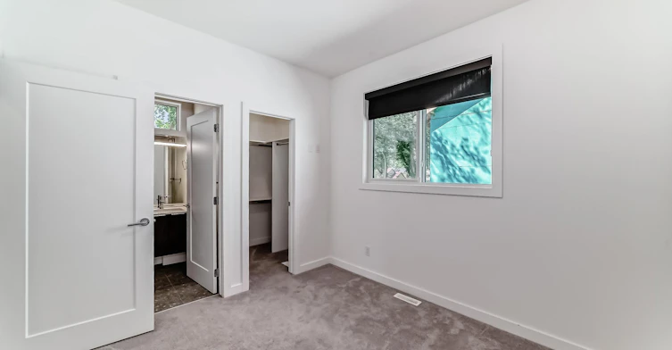 7724 105 Avenue, Edmonton, AB, T6A 3L6 - 36