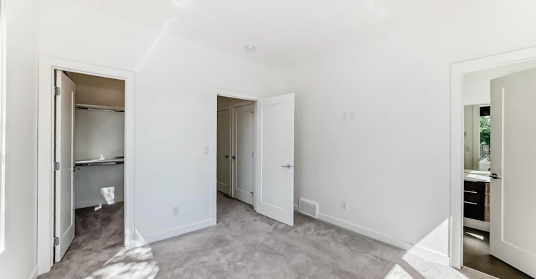 7724 105 Avenue, Edmonton, AB, T6A 3L6 - 28