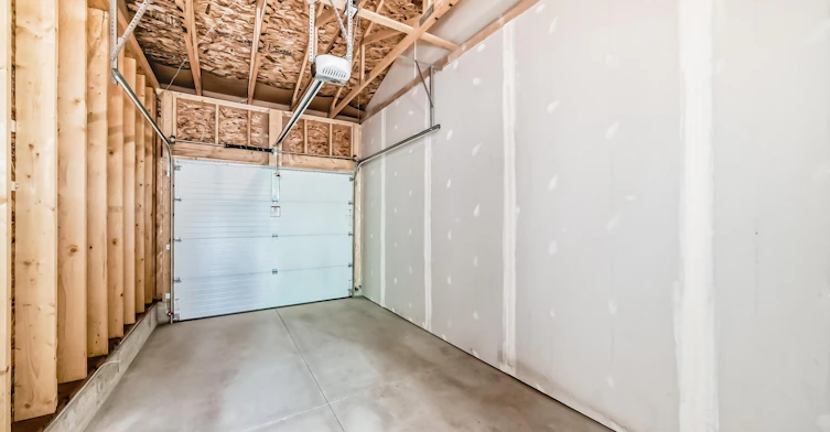 7724 105 Avenue, Edmonton, AB, T6A 3L6 - 60