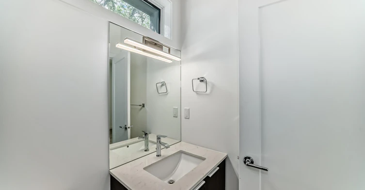 7724 105 Avenue, Edmonton, AB, T6A 3L6 - 41