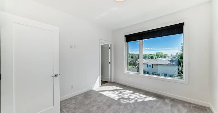 7724 105 Avenue, Edmonton, AB, T6A 3L6 - 26
