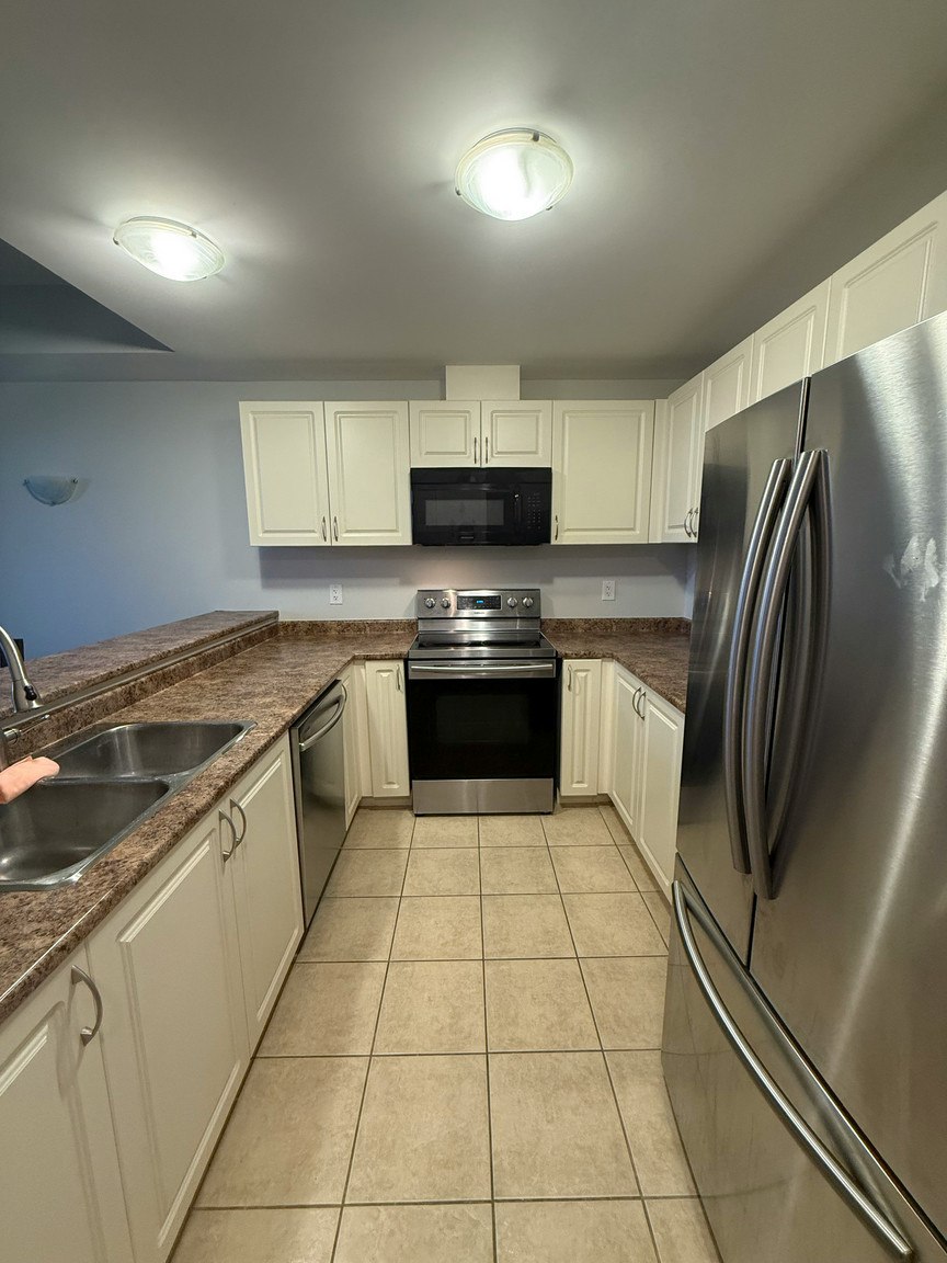 2 Colonial Drive, Guelph, ON, N1L 0K8 - 2