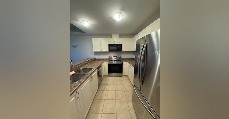 2 Colonial Drive, Guelph, ON, N1L 0K8 - 2