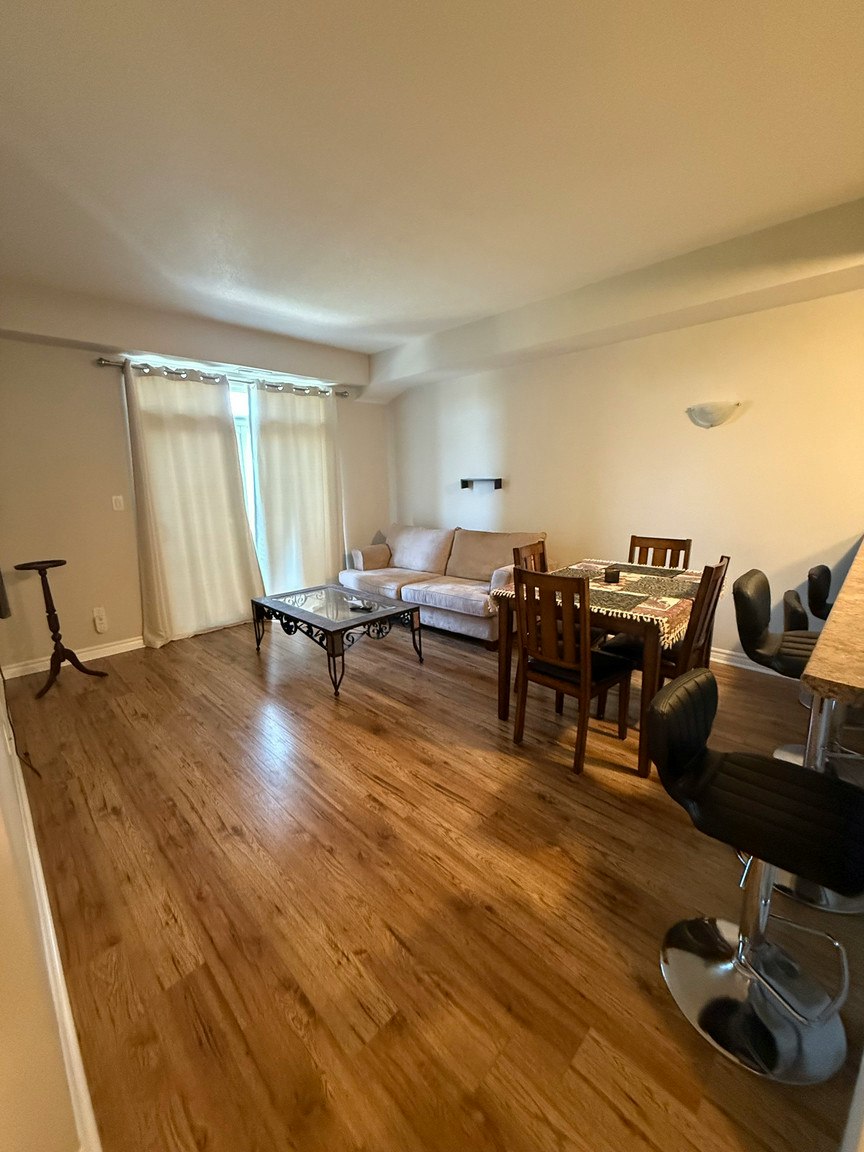 2 Colonial Drive, Guelph, ON, N1L 0K8 - 3
