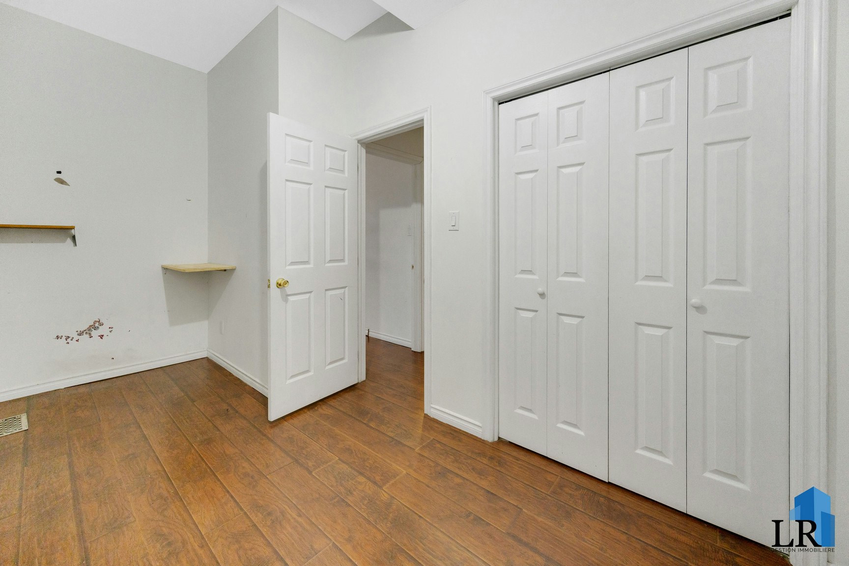 1-404 Bay Street, Ottawa, ON, K1R 6A4 - 6