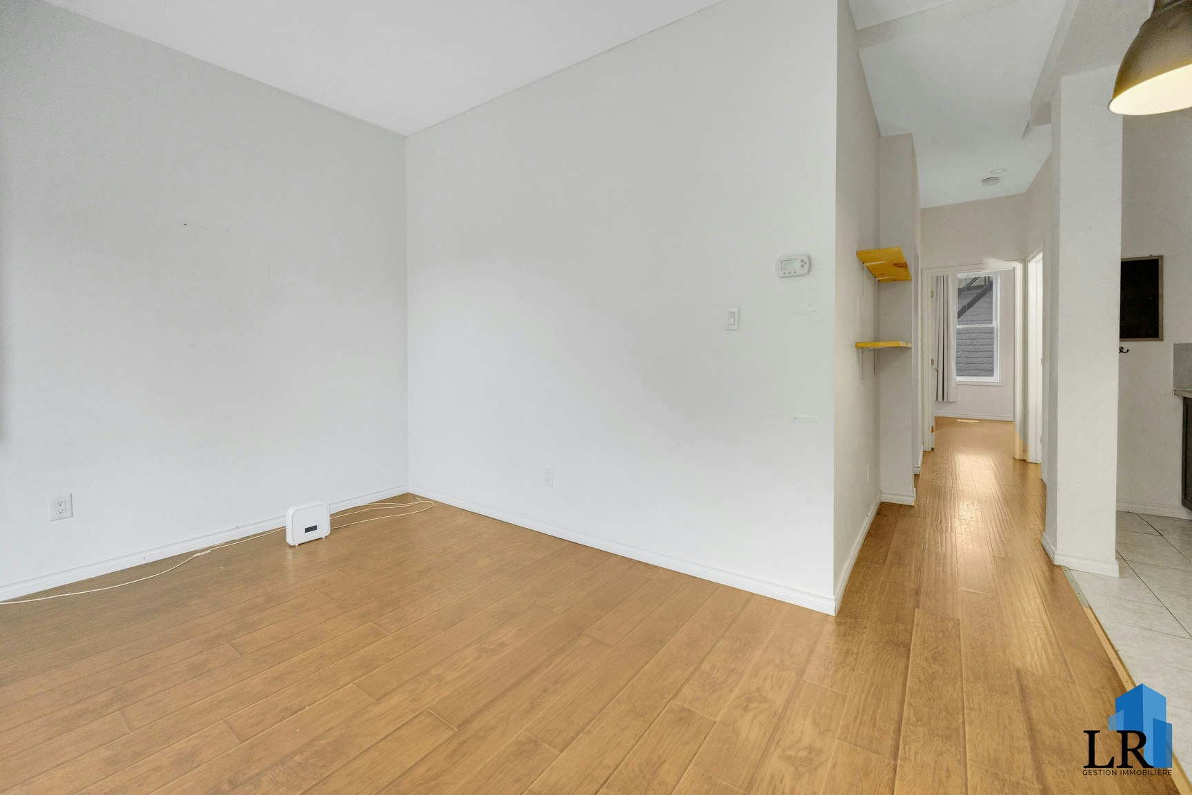 1-404 Bay Street, Ottawa, ON, K1R 6A4 - 3