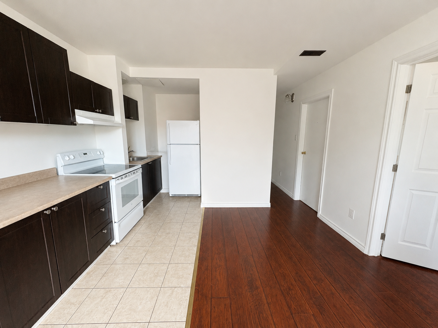 2-404 Bay Street, Ottawa, ON, K1R 6A4 - 4