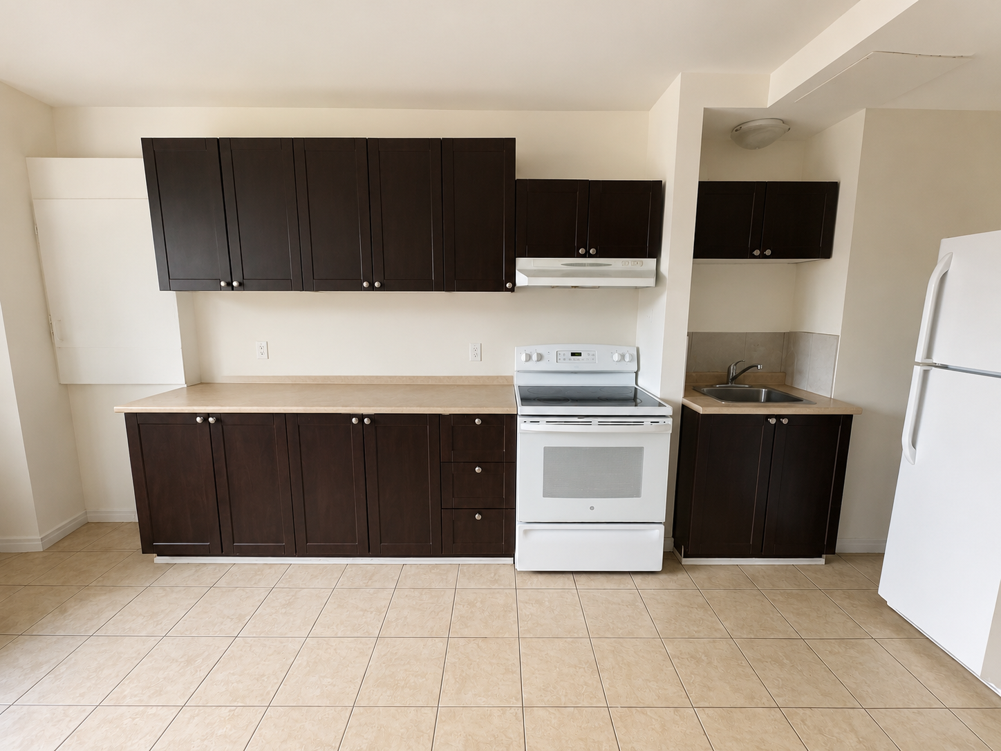 2-404 Bay Street, Ottawa, ON, K1R 6A4 - 3
