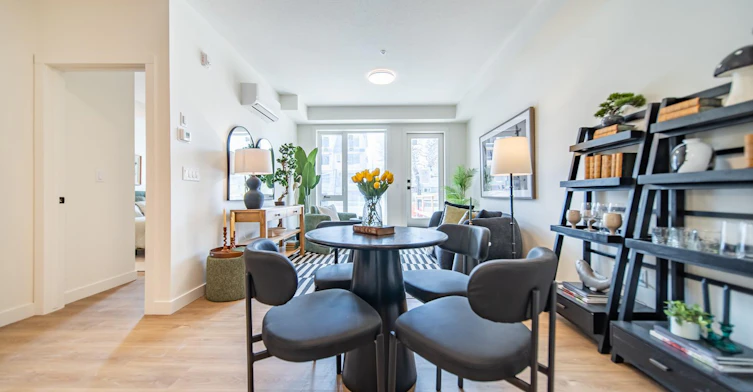 102-2040 37 Street Southwest, Calgary, AB, T3E 3A6 - 9