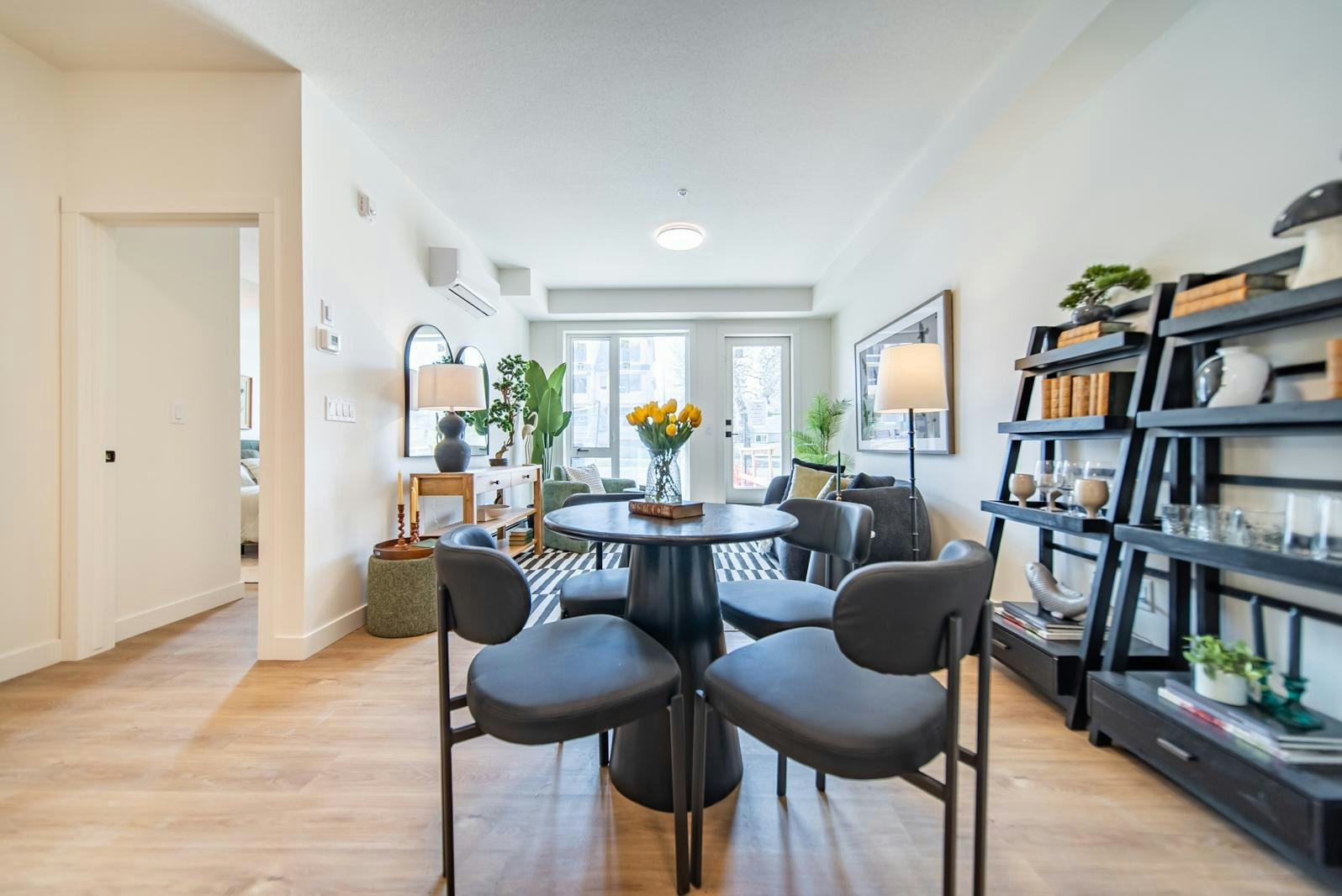 103-2040 37 Street Southwest, Calgary, AB, T3E 3A6 - 9