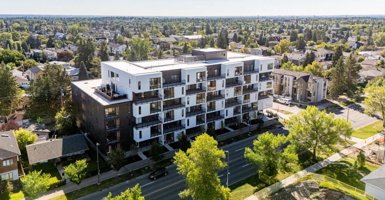 601-2040 37 Street Southwest, Calgary, AB, T3E 3A6 - 27