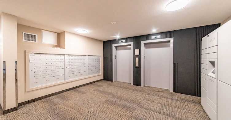 601-2040 37 Street Southwest, Calgary, AB, T3E 3A6 - 37