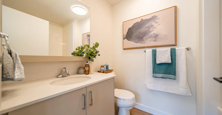 201-2040 37 Street Southwest, Calgary, AB, T3E 3A6 - 26