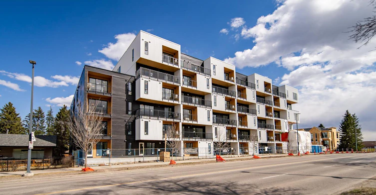 317-2040 37 Street Southwest, Calgary, AB, T3E 3A6 - 8