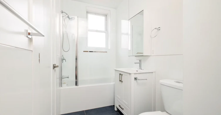 5235 De La Côte Saint Luc Chemin, Montréal, QC, H3W 2H8 - 20