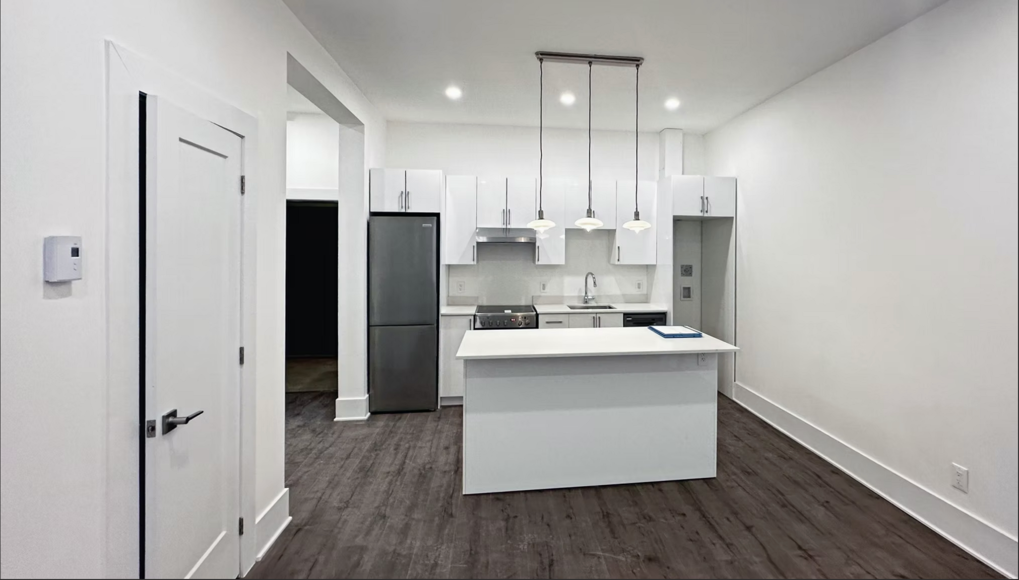 5235 De La Côte Saint Luc Chemin, Montréal, QC, H3W 2H8 - 14